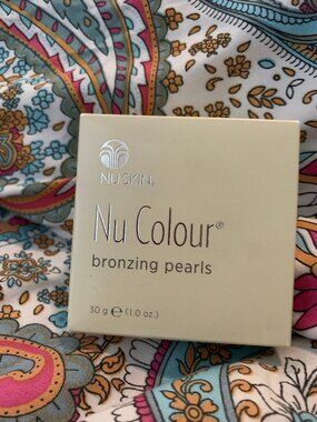 NuSkin Bronzing Pearls